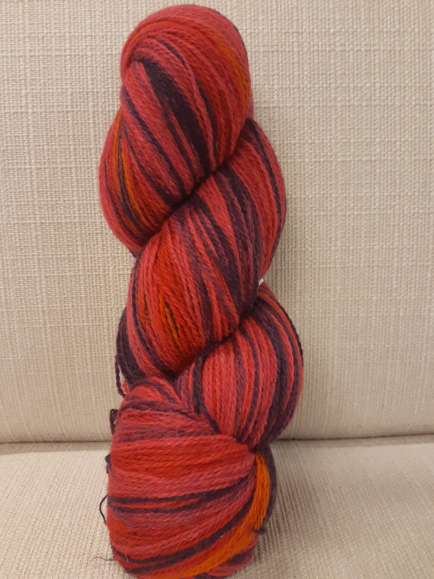 Aade Lõng Vironvilla 8/2 vyyhti monivärinen Fuxia-Orange n. 220g