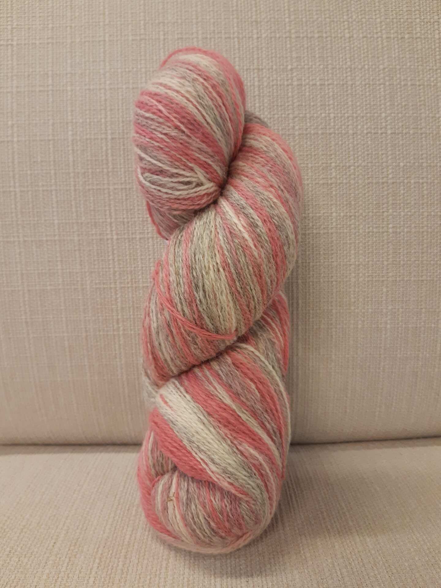 Aade Lõng Vironvilla 8/2 vyyhti monivärinen Pink-Grey n. 230g