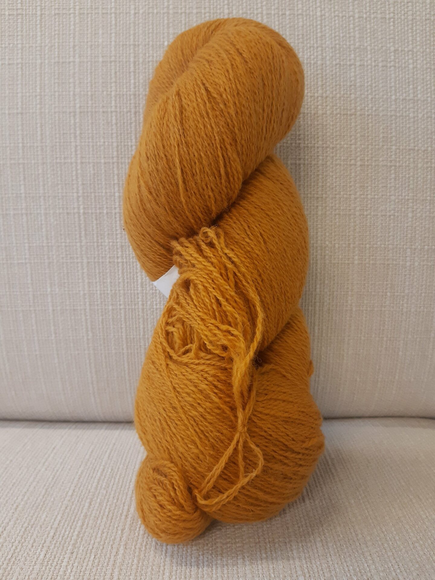 Aade Lõng Vironvilla 8/2 vyyhti yksivärinen Mustard n. 230g