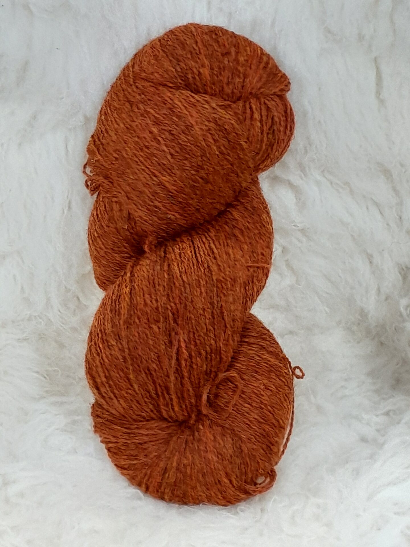 Aade Lõng Vironvilla 8/2 vyyhti yksivärinen Terrakotta n. 260g