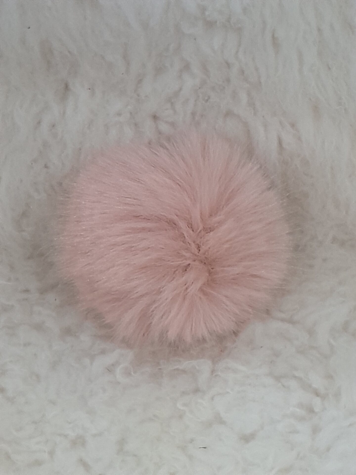 Muhkea tupsu 12cm Roosa