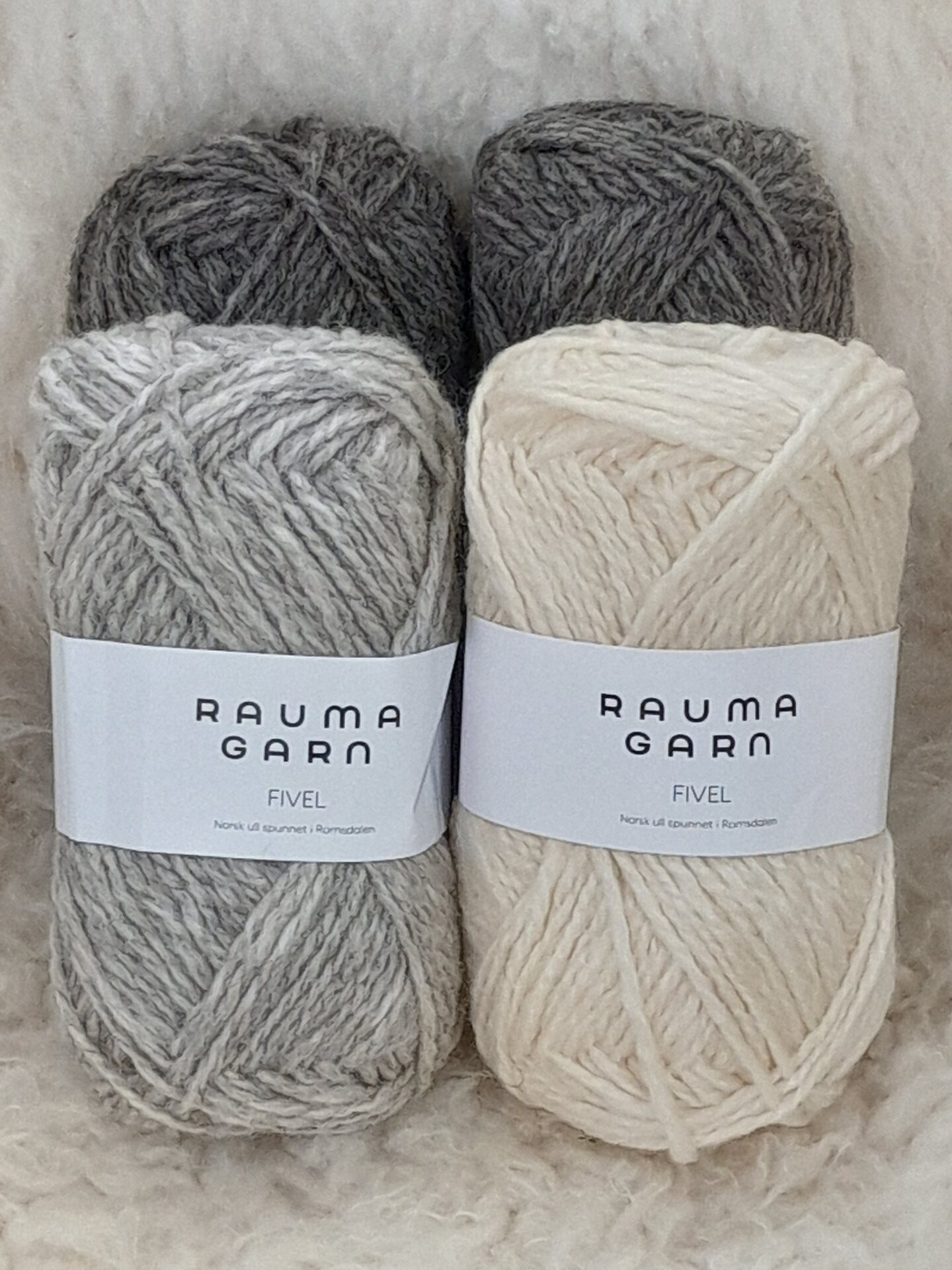 Kotikissa kauratyynyn suojus tekemispaketti Harmaa