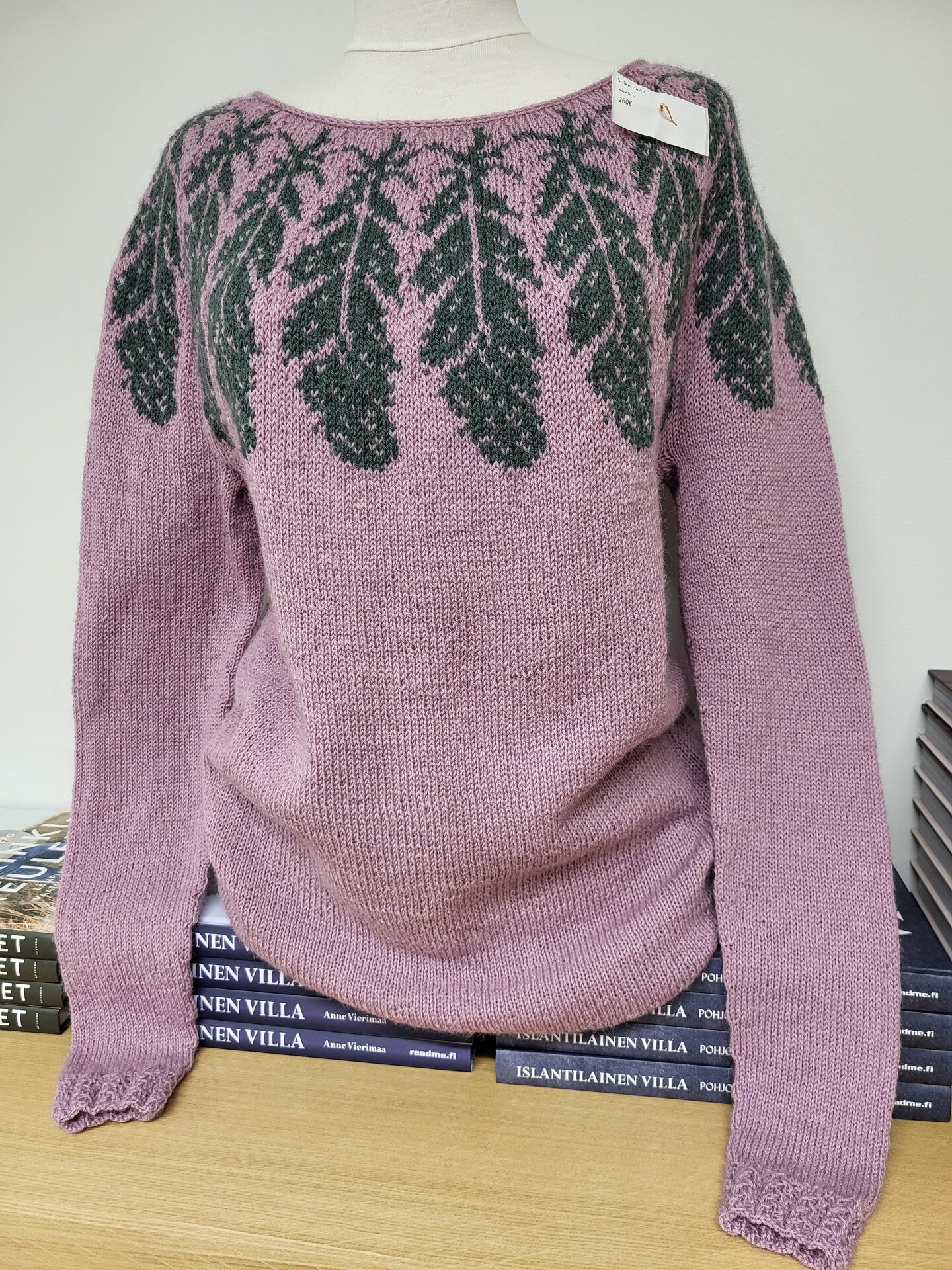 Ohkanen Sulka kaarrokeneule L Väri: Lila-petrooli