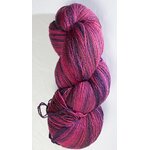 Aade Lõng Vironvilla 8/2 vyyhti monivärinen Fuxia n. 270g