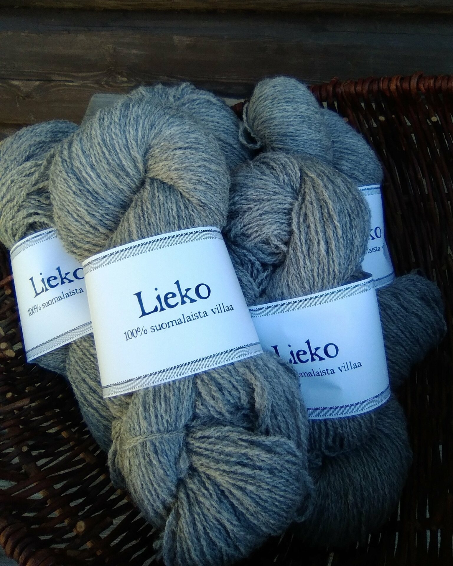 Kehrätär Lieko-villalanka 105 Vaaleanharmaa