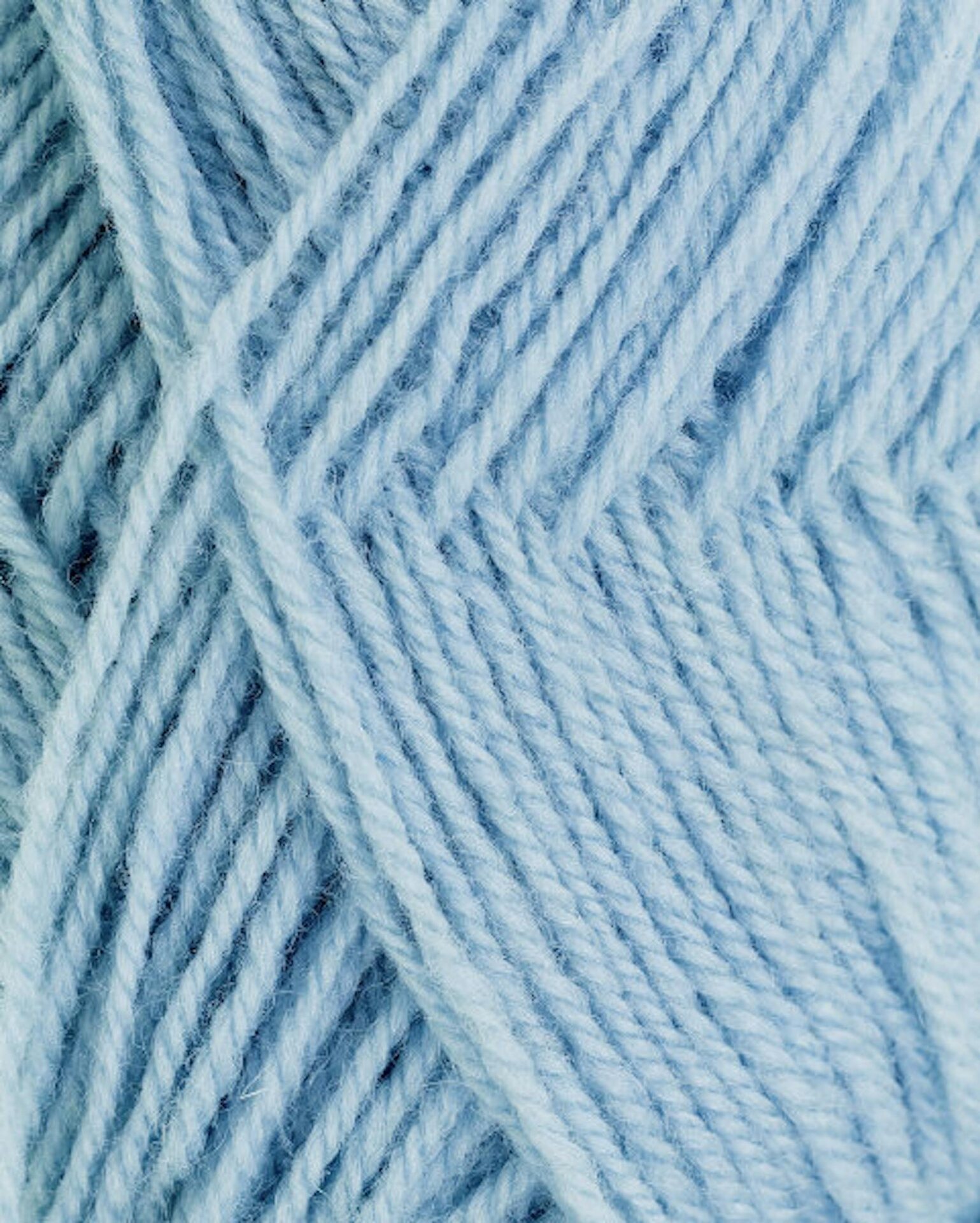 Rauma Garn 3-tråds Strikkegarn, 3-säikeinen karstalanka 191 Lys blå