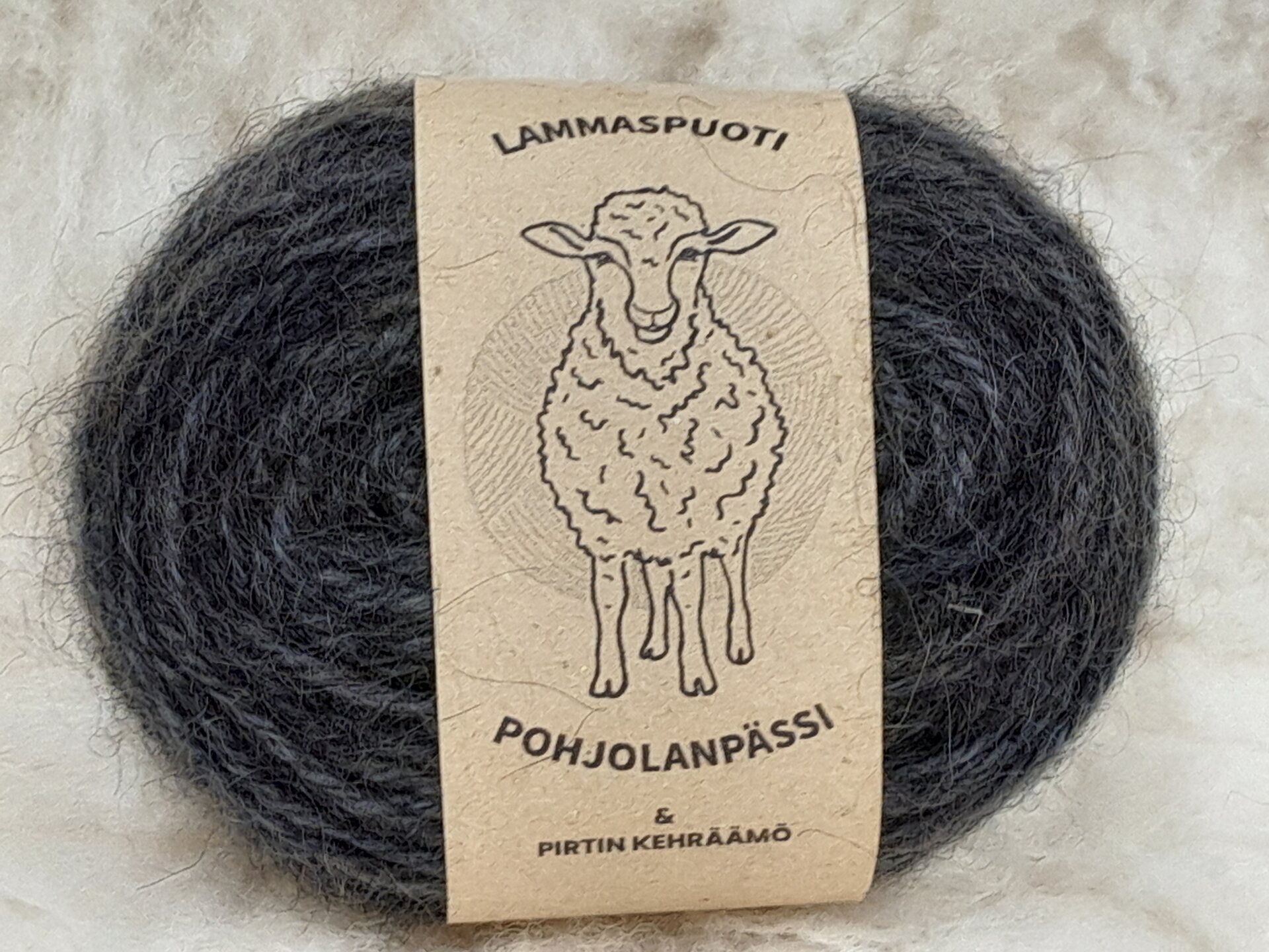 Lammaspuoti Pohjolanpässi Gotlanninlampaan karstalanka Jet Black