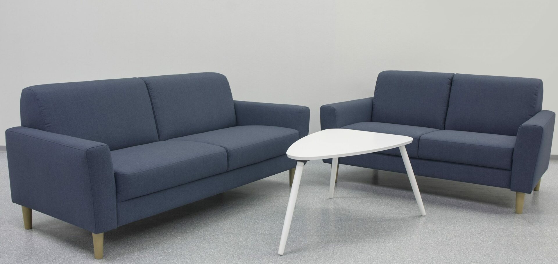 Huonekalukeidas-mallisto Hovi 3+2 sohvakalusto Oma T.harmaa