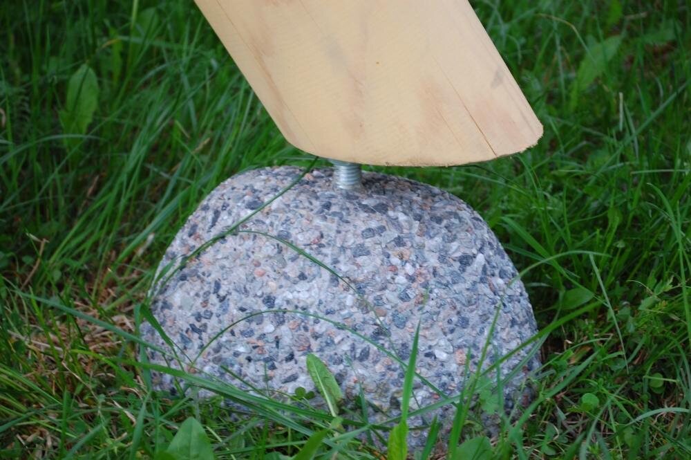 Kapteenin Grillikeinu Barbossa Puuvalmis