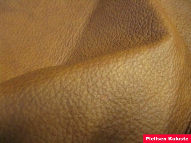 Huonekalukeidas-mallisto Saimaa 177cm, Nahkaverhoiltu Brandy M1391