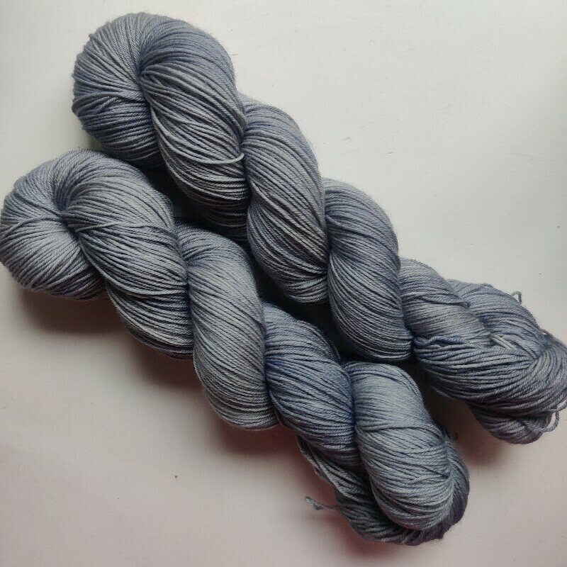 Skeinfinity Ohkanen merinosukkanen Turkinpippuri