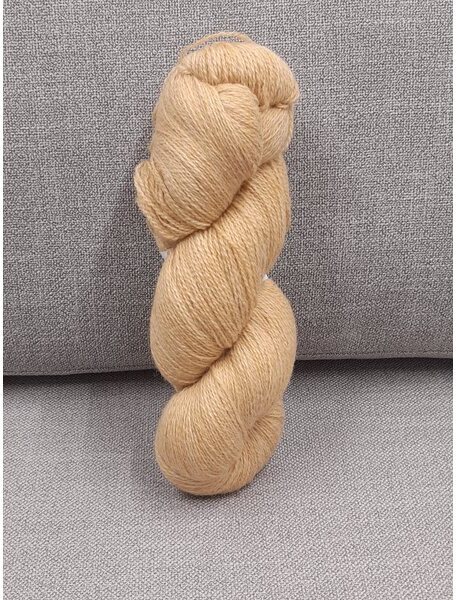 Aade Lõng Vironvilla 8/2 vyyhti yksivärinen Sand n. 230g