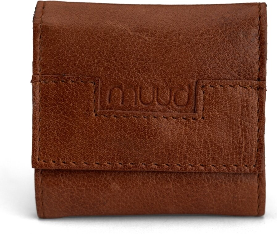 Muud Carla neulakotelo Rich Brown