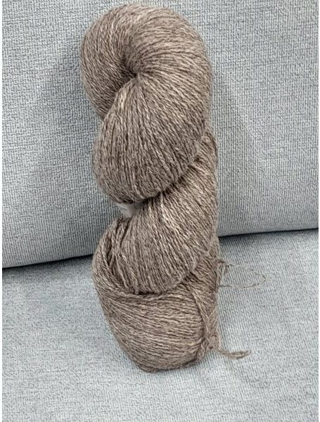 Aade Lõng Vironvilla 8/2 vyyhti yksivärinen Natural beige n. 250g